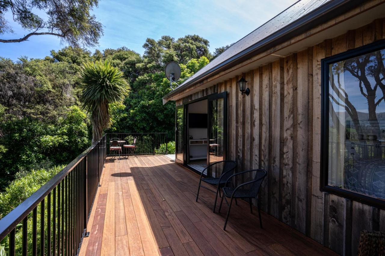 Woodside - Akaroa Holiday Cottage Экстерьер фото